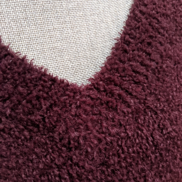 Dark Purple Fuzzy Sweater – Forever 21 - Picture 4 of 5
